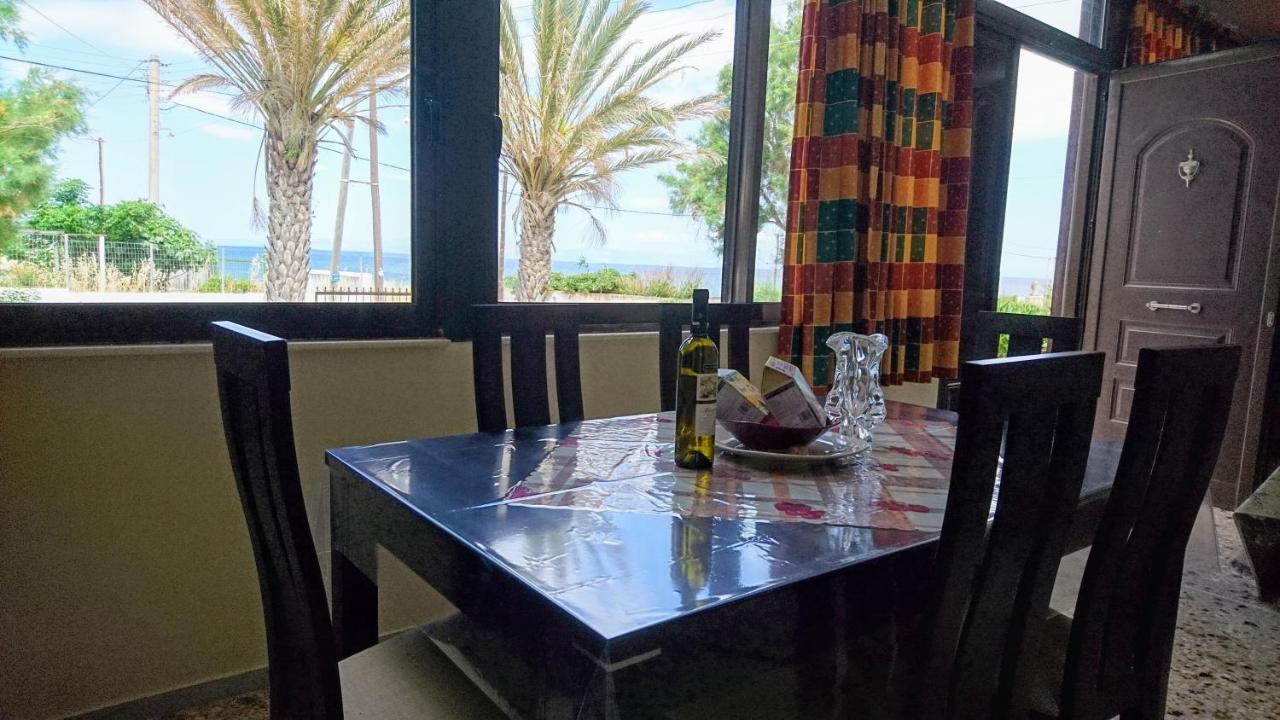 Summerhouse Peggy: Close To Athens Airport By The Sea アルテミダ エクステリア 写真