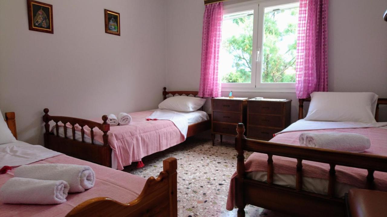 Summerhouse Peggy: Close To Athens Airport By The Sea アルテミダ エクステリア 写真